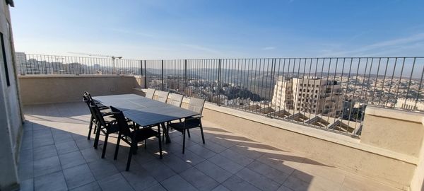 YES! TENUVA PENTHOUSE- LUXURIOUS VACATION RENTAL IN JERUSALEM