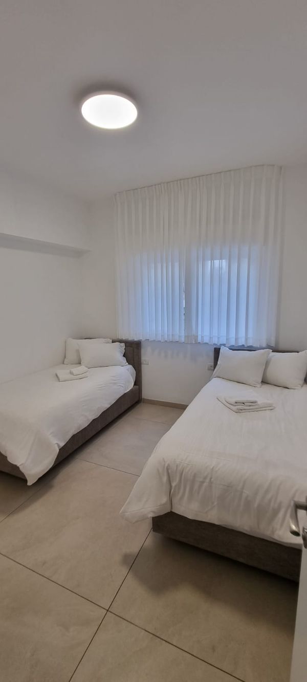 Kikar Shabbos Two Bedroom Vacation Rental- Geula-Mea shearim-Jerusalem