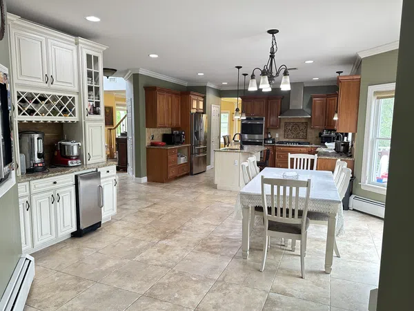 YOM TOV & VACATION RENTAL IN MONSEY