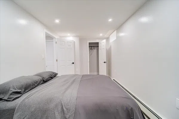 Lakefront 6BR Home w/Dock | Year Round
