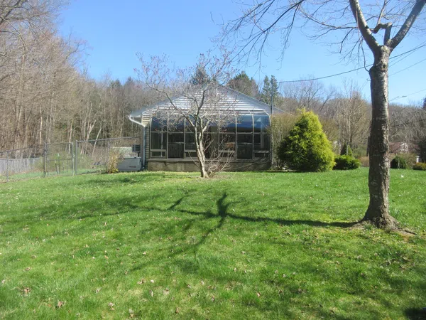 The Fallsburg Getaway