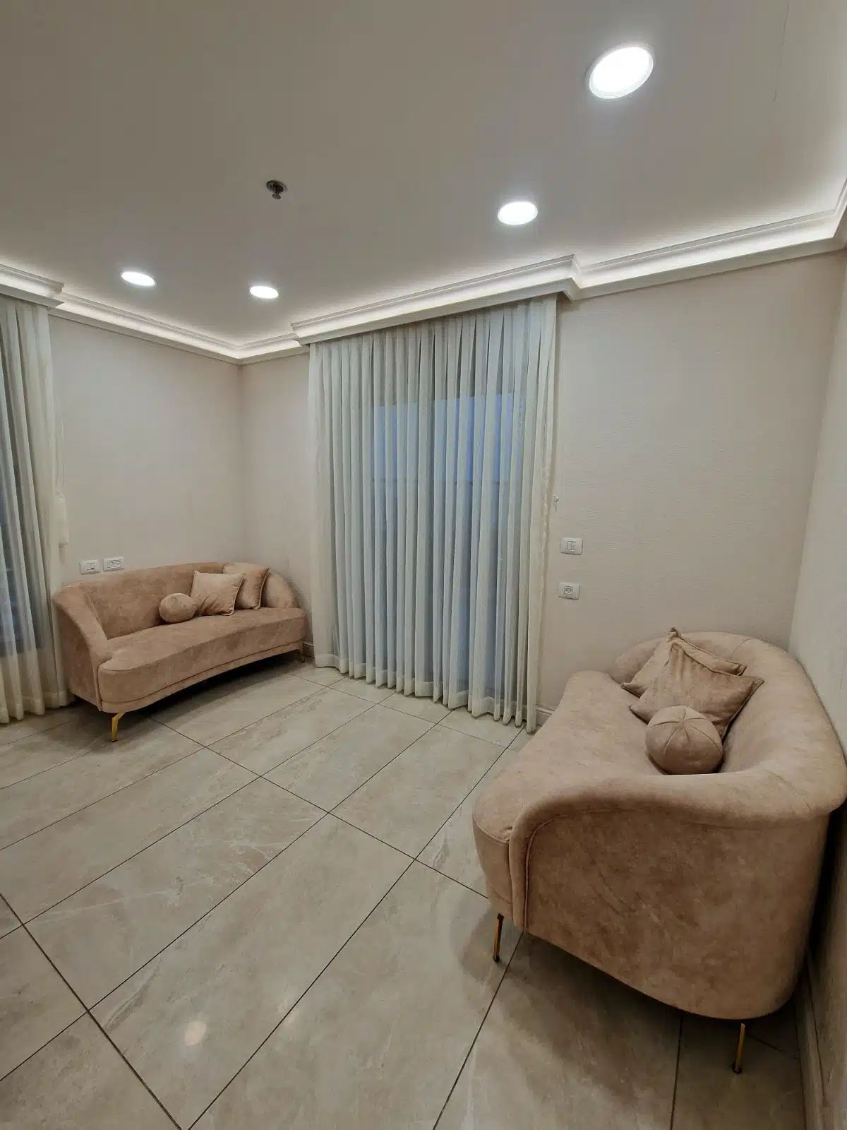 nice 3 bedroom apartment