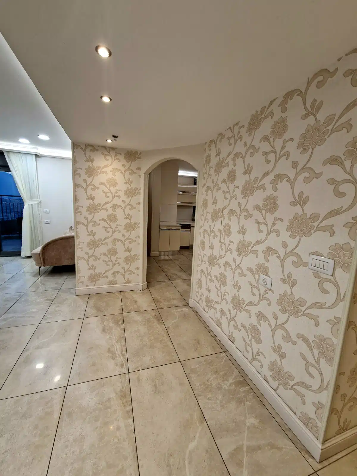 nice 3 bedroom apartment